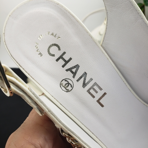 Chanel White Gold Chain Patent Leather Sling Back Open Toe sz 39/8,5 - Picture 9 of 17